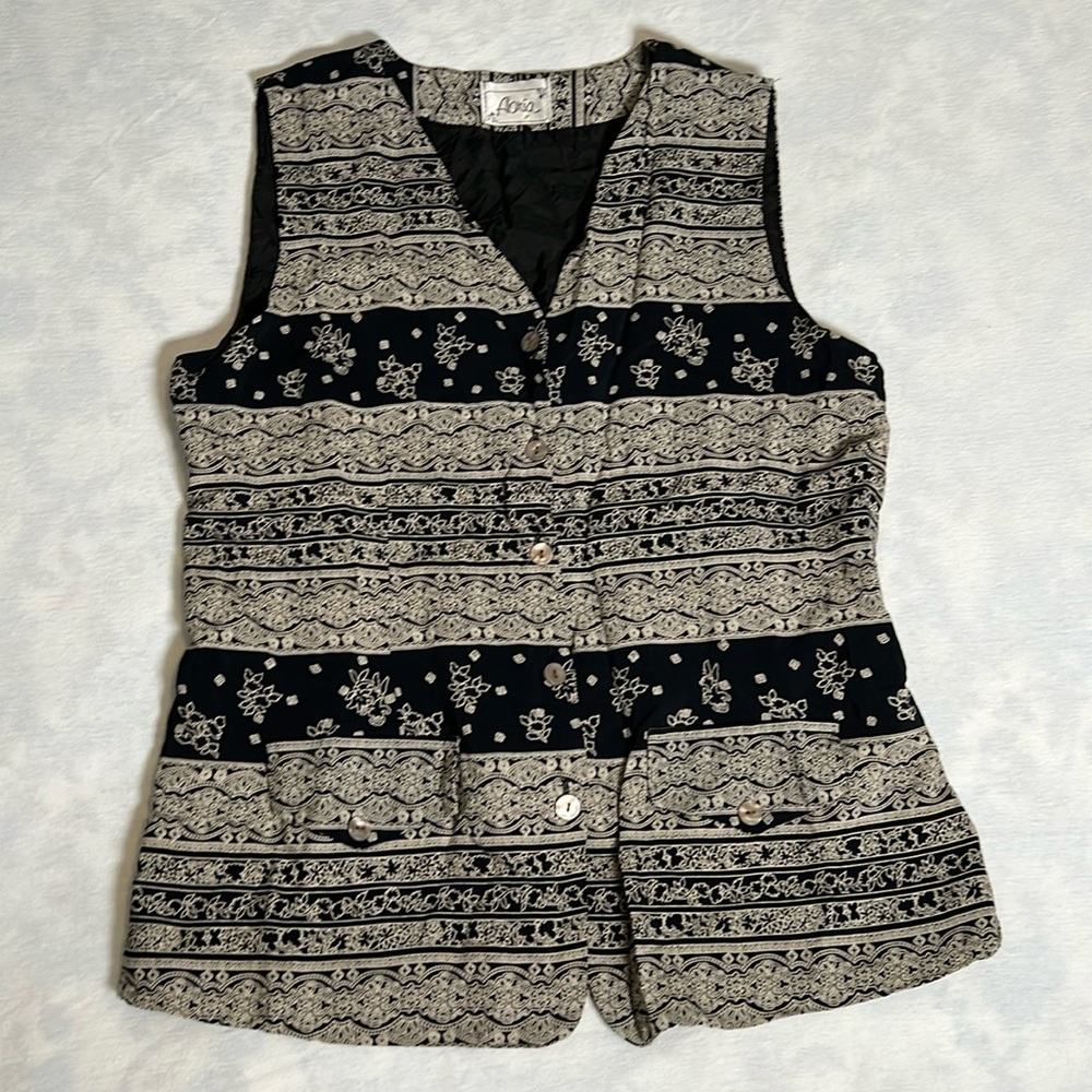 Abria Vest Black Size 10 Vintage Black Cream Button Front Tie Waist Back Floral